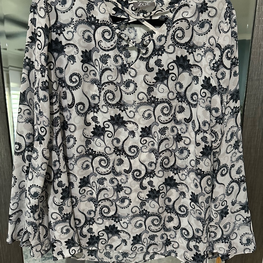 Zoe Navy and White Patterned Women's Blouse size L